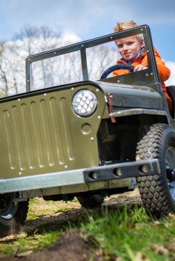 mini jeep rijden nmm