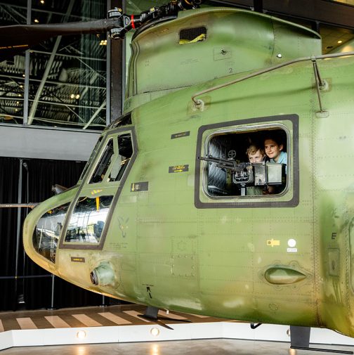 Neem een kijkje in de Chinook.