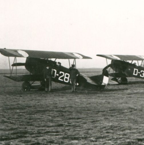 Fokker D.VII jachtvliegtuigen op Marinevliegkamp De Kooy.