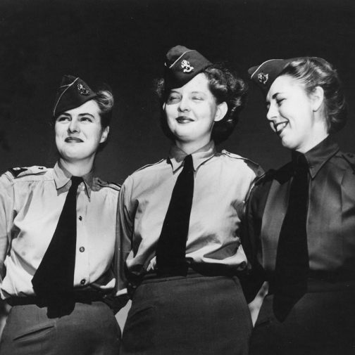 Militairen van het vrouwenkorps KNIL